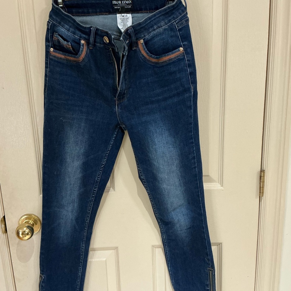 Frank Lyman Jeans